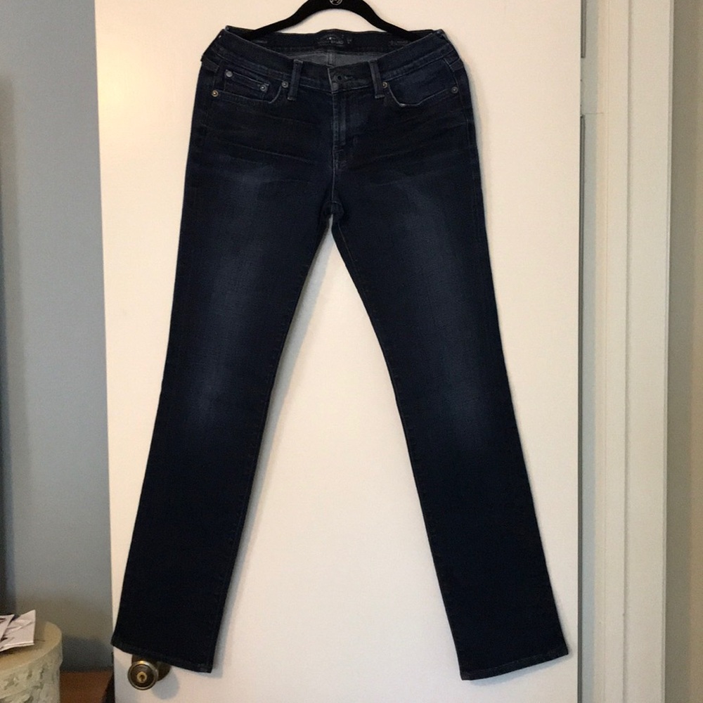 Woman’s 4/27 LuckyBrand Sweet Straight Jean